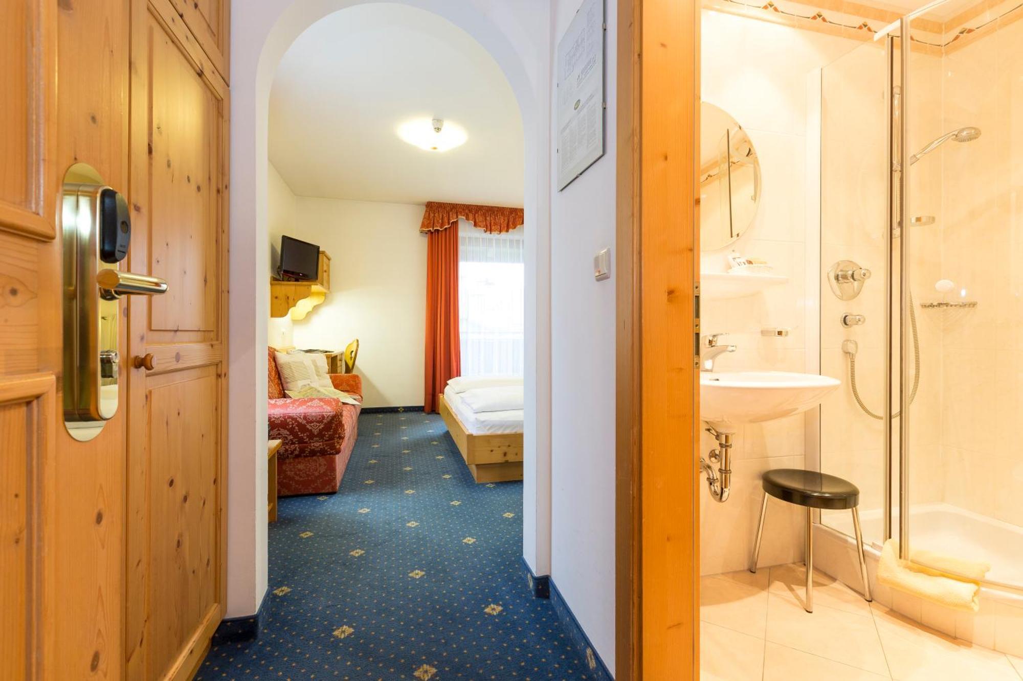 Hotel Urthaler Toblach Exteriér fotografie