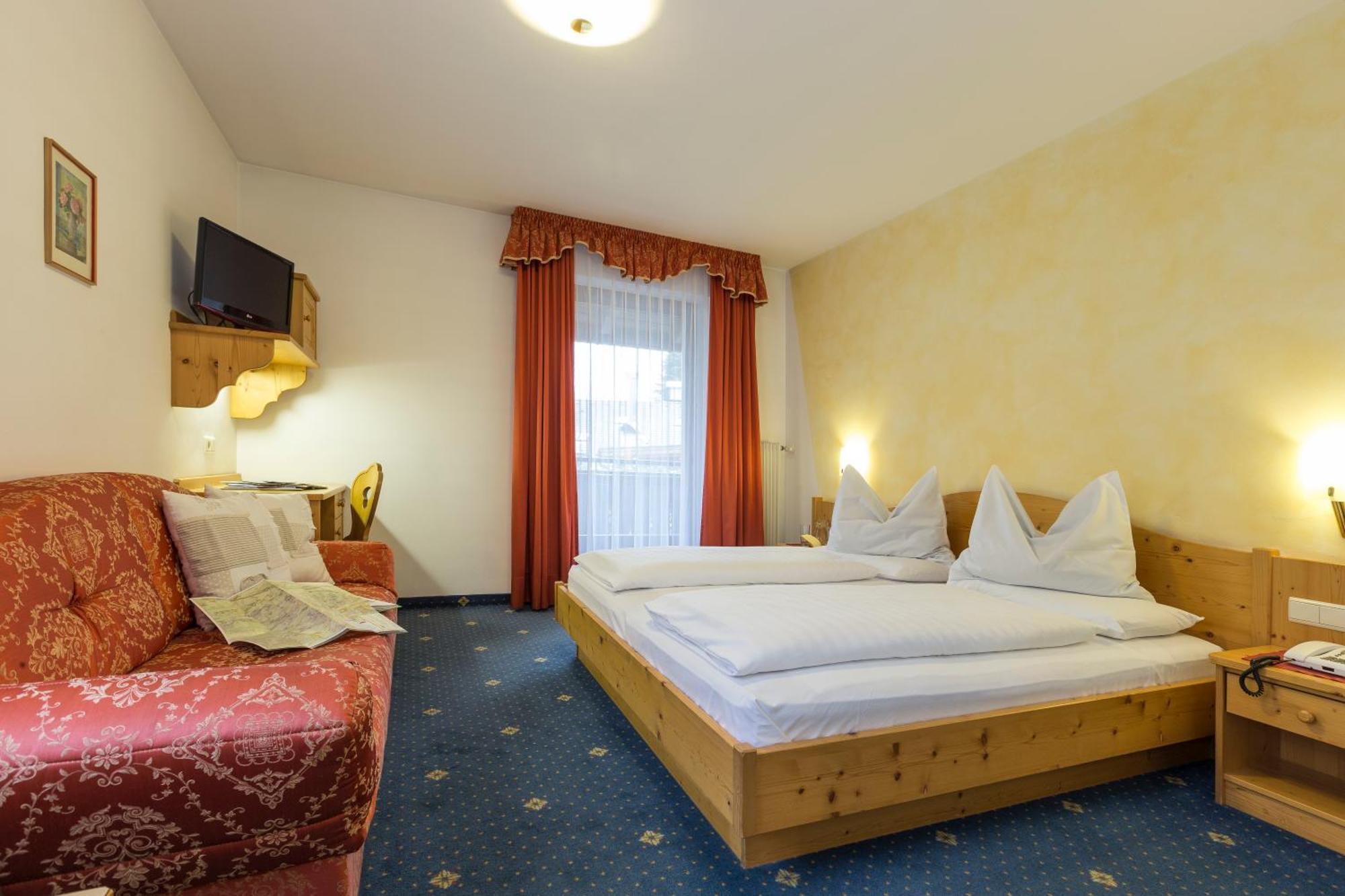 Hotel Urthaler Toblach Exteriér fotografie