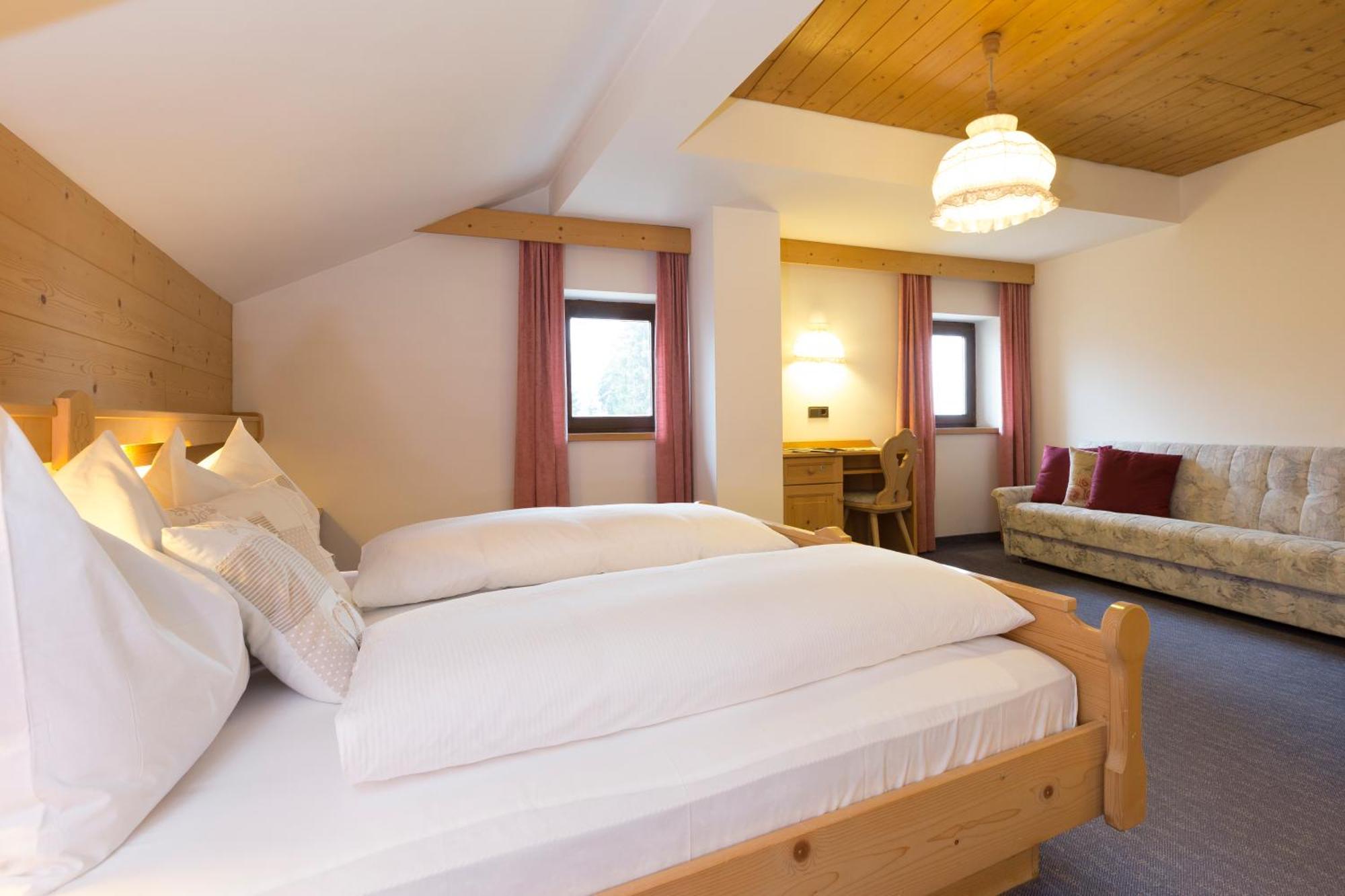 Hotel Urthaler Toblach Exteriér fotografie